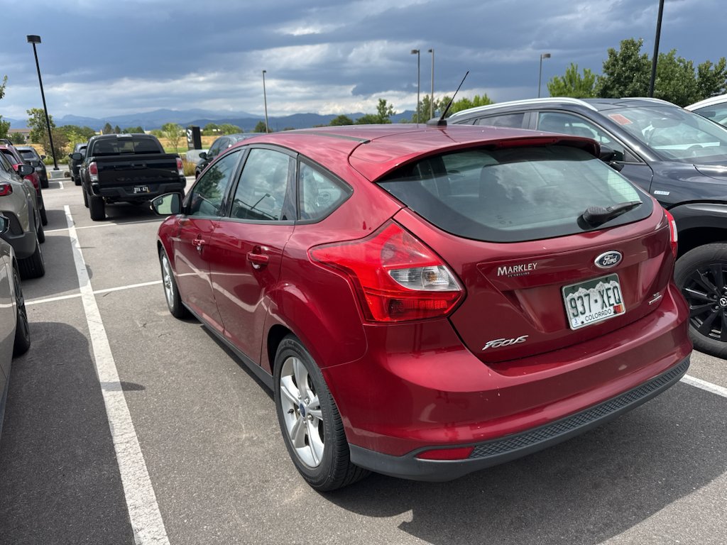 Used 2014 Maroon Ford SE image 6