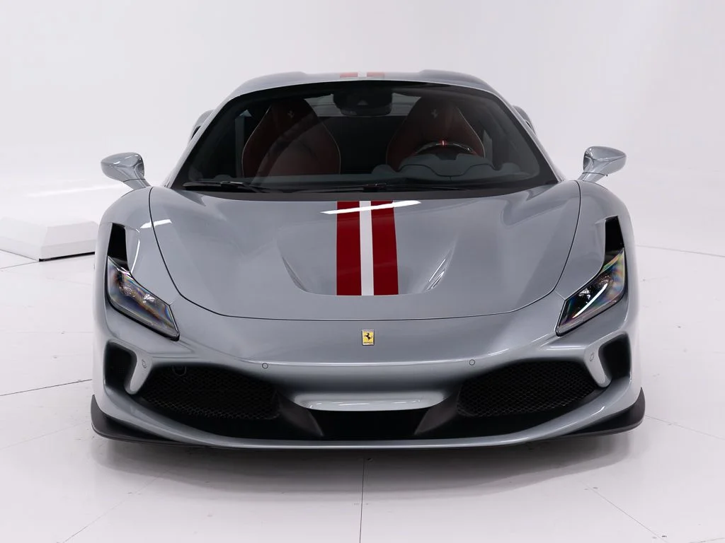 Used 2023 Grigio Titanio Metallic Ferrari  image 9
