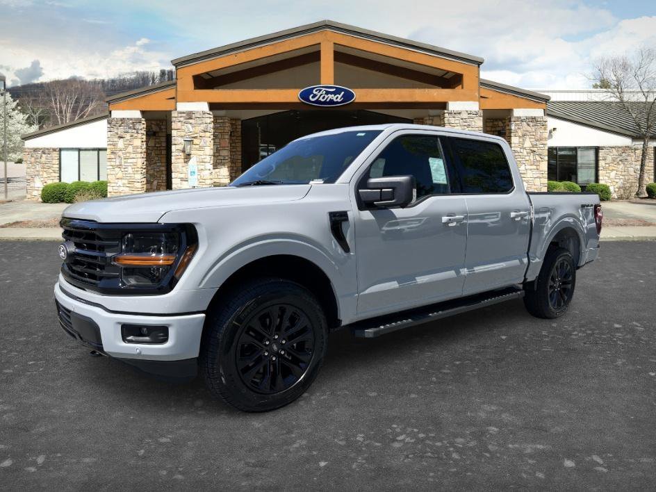 New 2026 Avalanche Ford XLT image 1