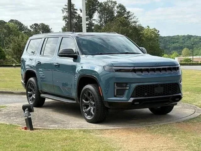 New 2026 Steel Blue Exterior Paint Jeep Grand Wagoneer image 9