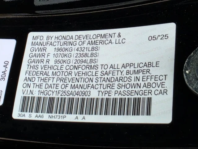 Used 2025 Crystal Black Pearl Honda LX image 33