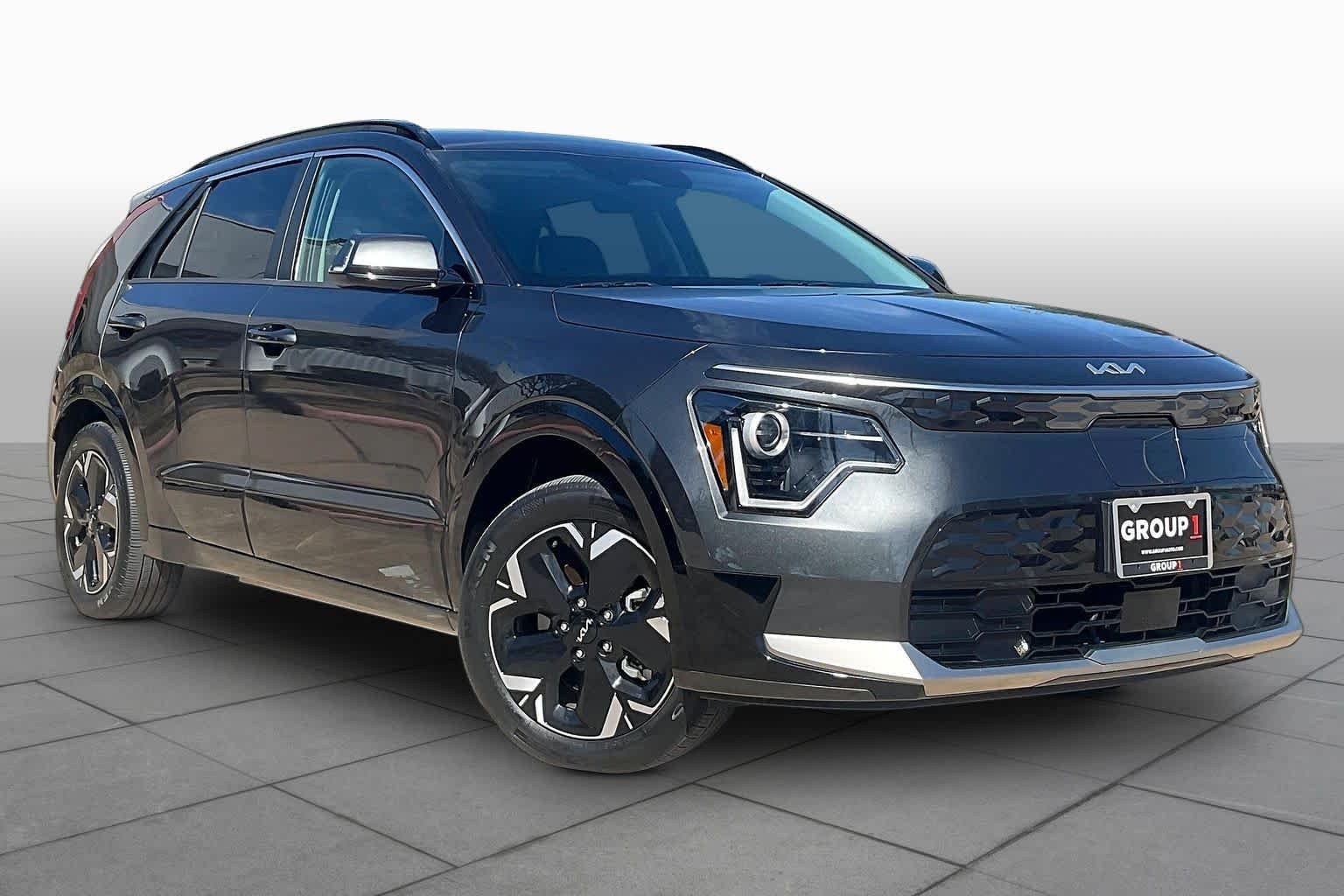 Pre-Owned 2023 Kia Niro EV Wind