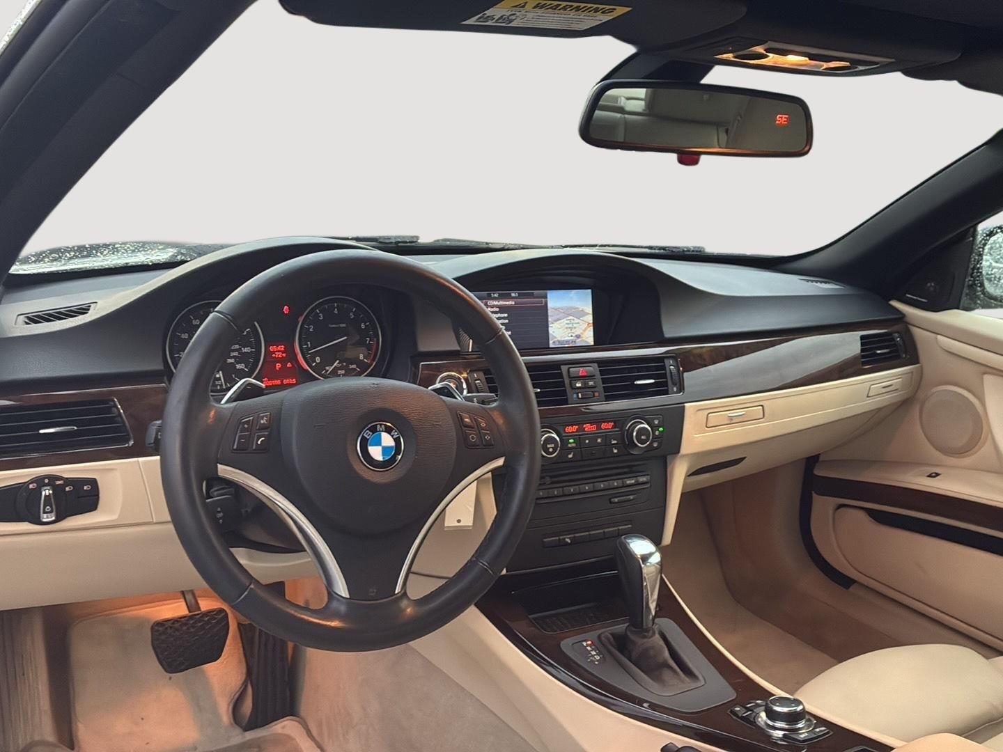 Used 2011 Alpine White BMW 328i image 5