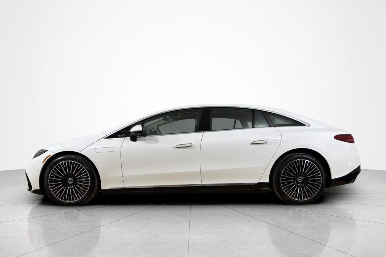 Certified Used 2023 Polar White Mercedes-Benz EQS 450 image 2