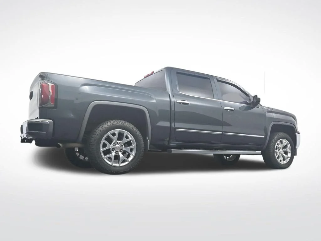 Used 2017 Gray GMC SLT image 33