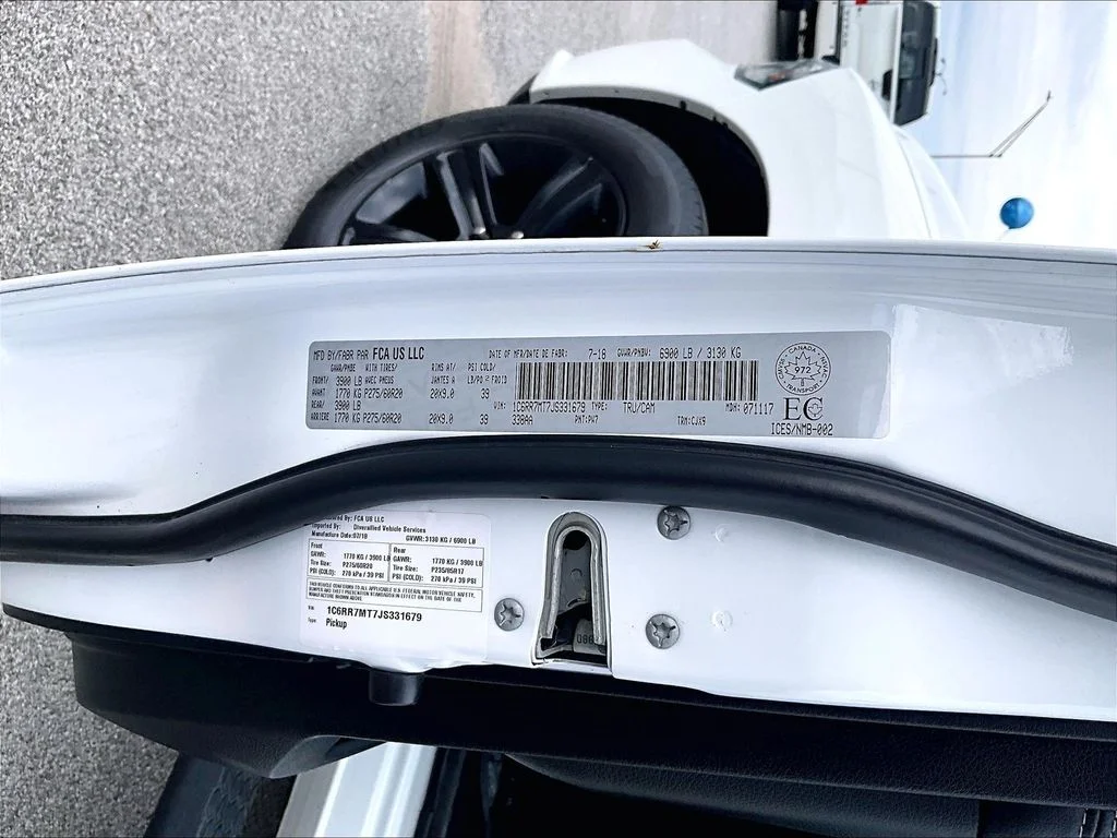 Used 2018 White Ram Night image 37