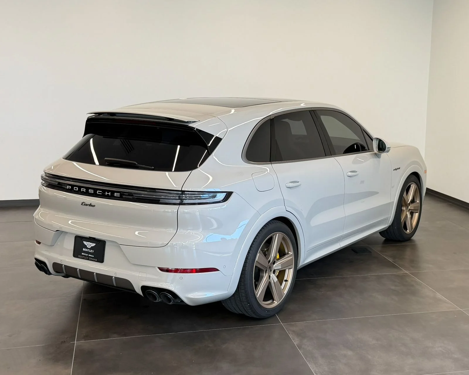 Used 2025 White Porsche Turbo image 46