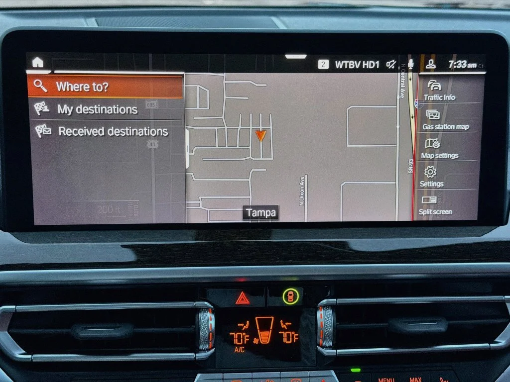 Used 2025 Gray BMW xDrive30i image 32