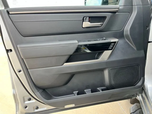 2026 Toyota Tundra Limited - Photo 16