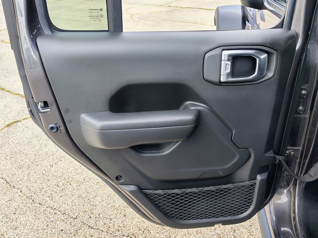 Used 2025 Gray Jeep Willys image 35