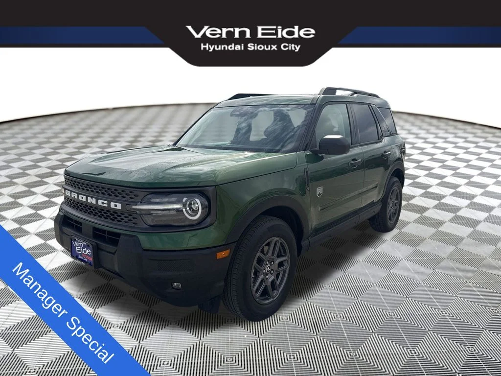 Used 2025 Green Ford Big Bend image 1