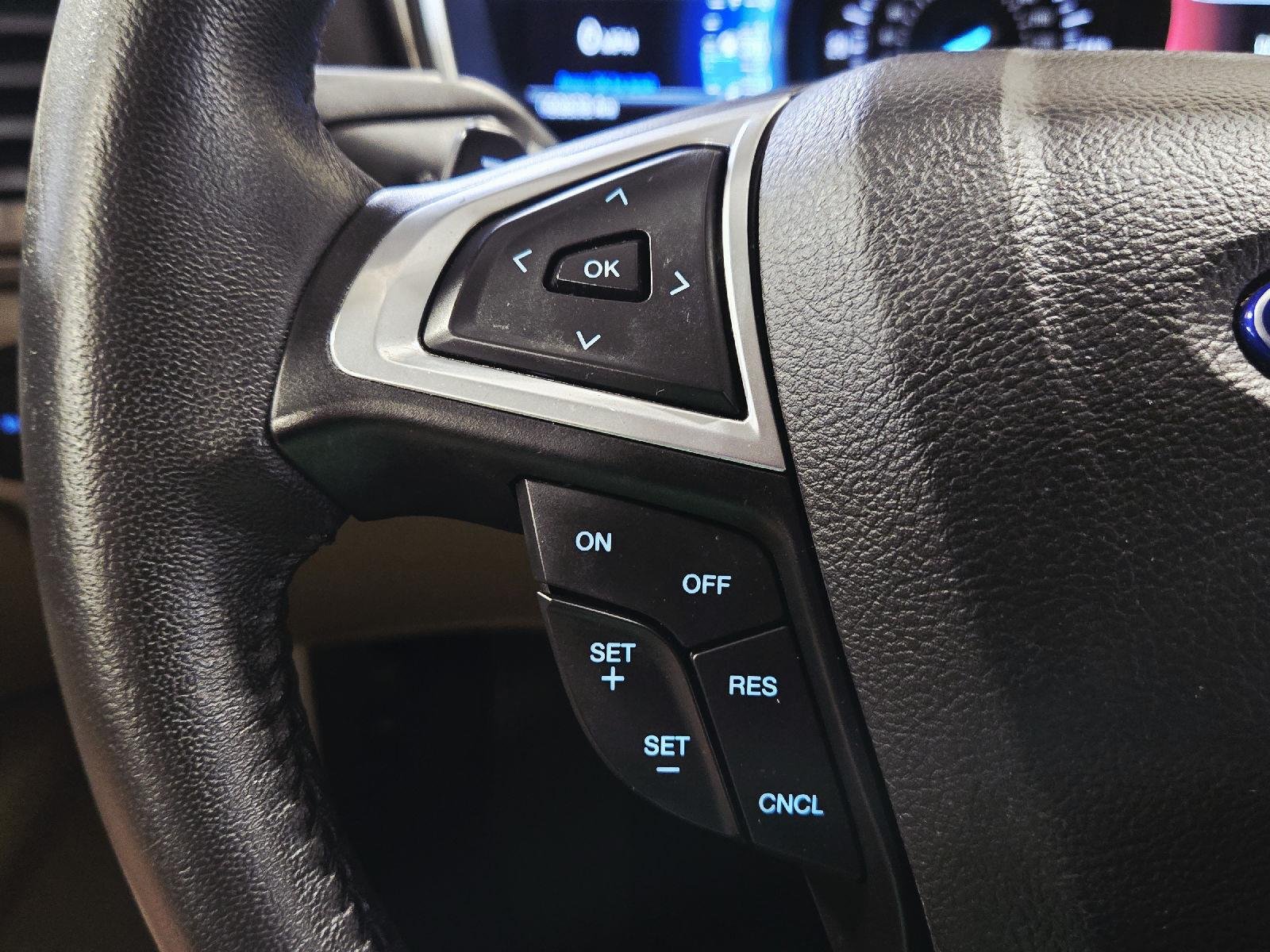 Used 2017 Lightning Blue Ford SE image 17