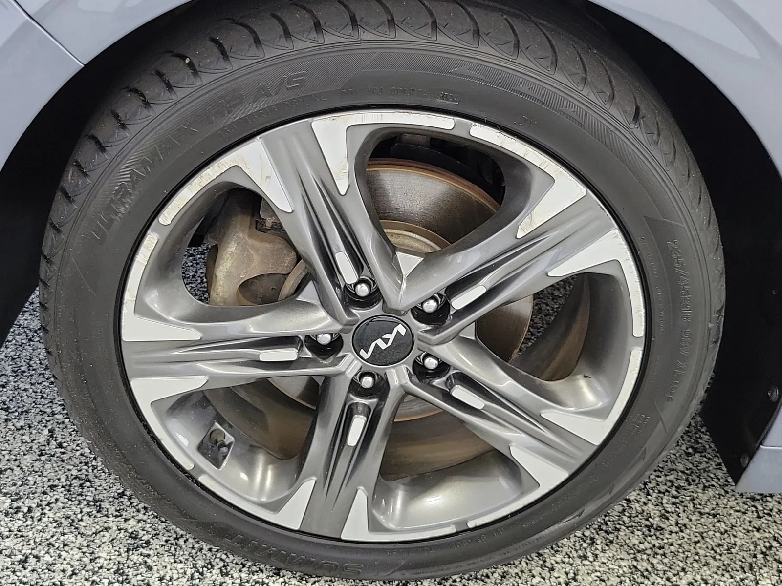 Certified Used 2022 Silver Kia LXS image 5