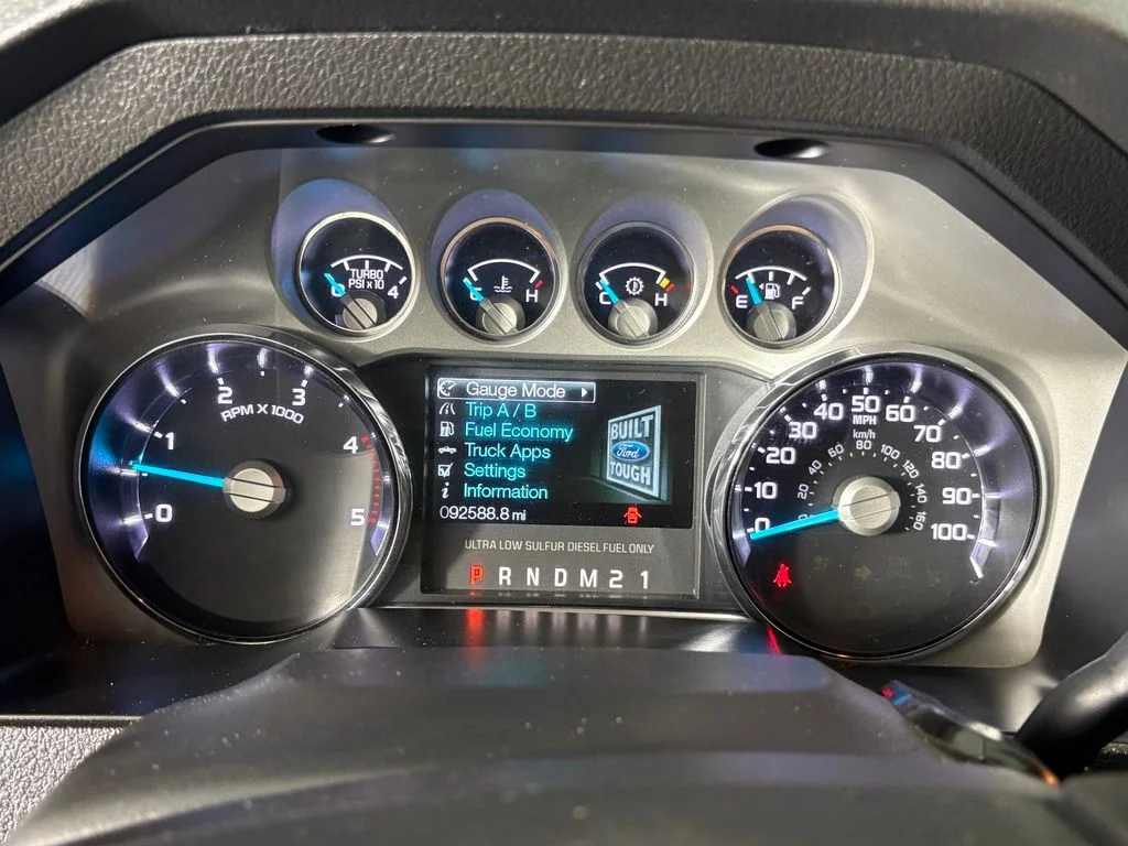 Used 2016 Gray Ford Lariat image 19