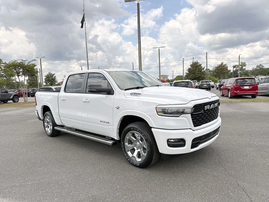 New 2026 Bright White Clear-Coat Exterior Paint RAM Big Horn/Lone Star image 1