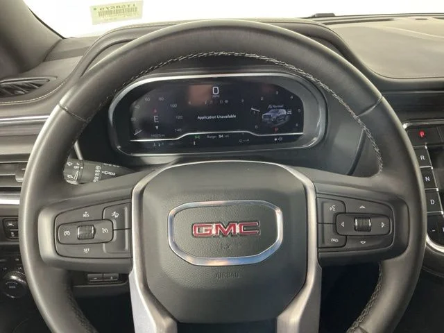 Used 2023  GMC SLT image 13