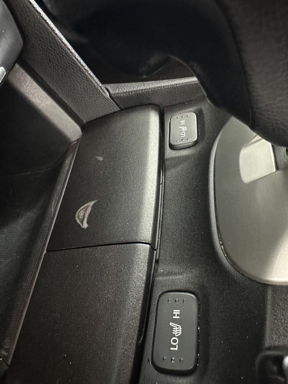 Used 2009 Polished Metal Metallic Honda EX-L image 14