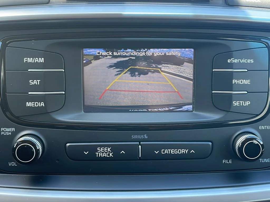 Used 2016 Silver Kia EX image 15