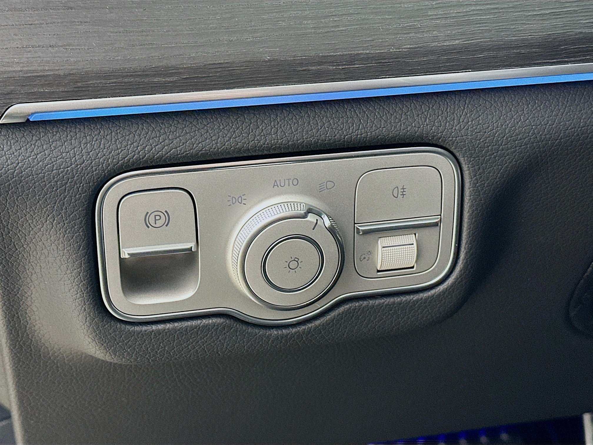 Used 2026  Mercedes-Benz GLS 450 image 10
