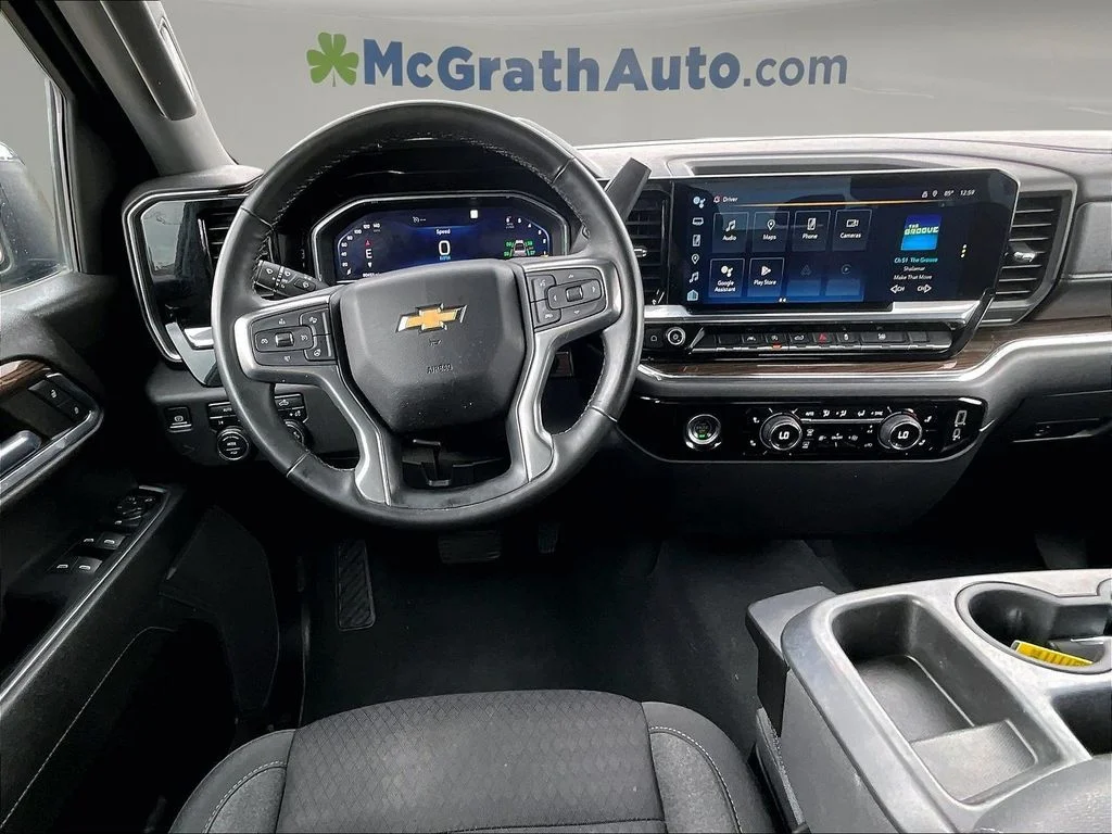 Used 2023 Gray Chevrolet LT image 10