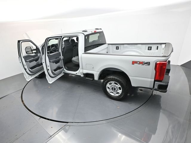 New 2026 Avalanche Ford F-250® XLT image 51
