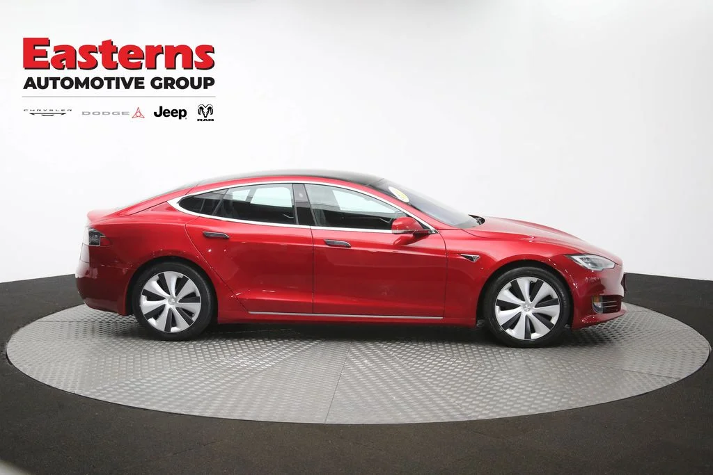 Used 2020 Red Tesla Long Range Plus image 41