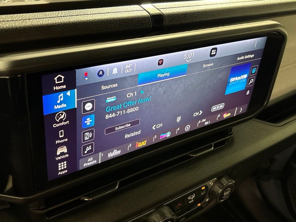 Used 2025 Gray Jeep Sport S image 32