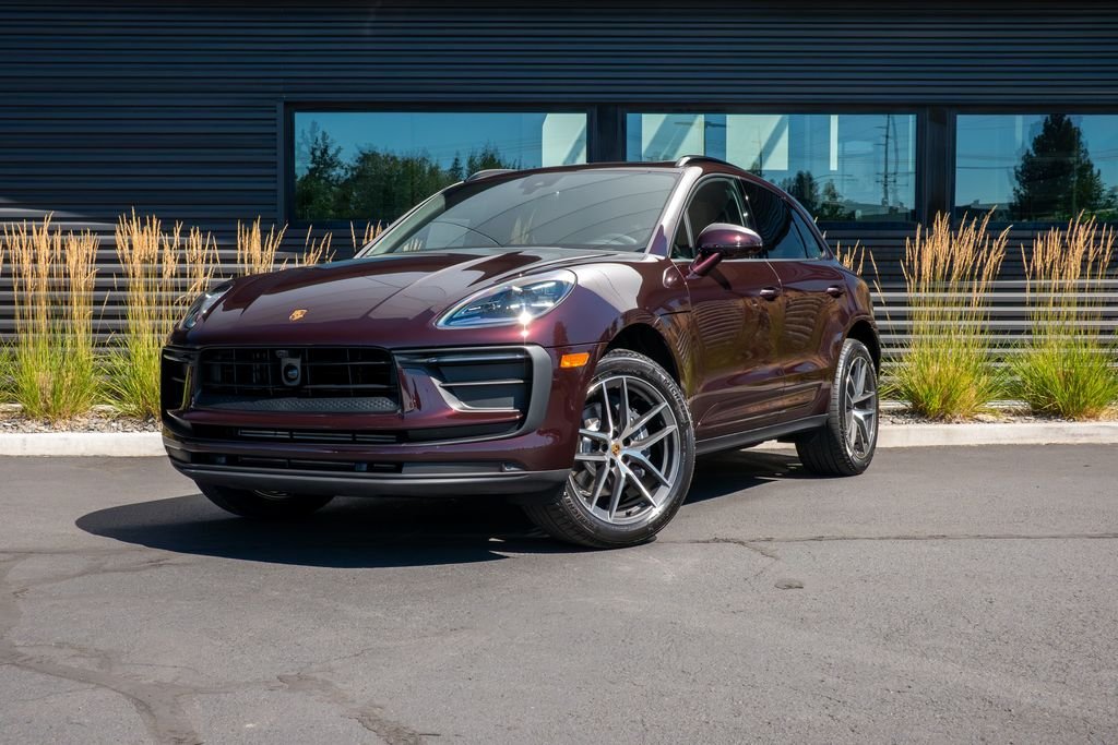 2026 Porsche Macan T