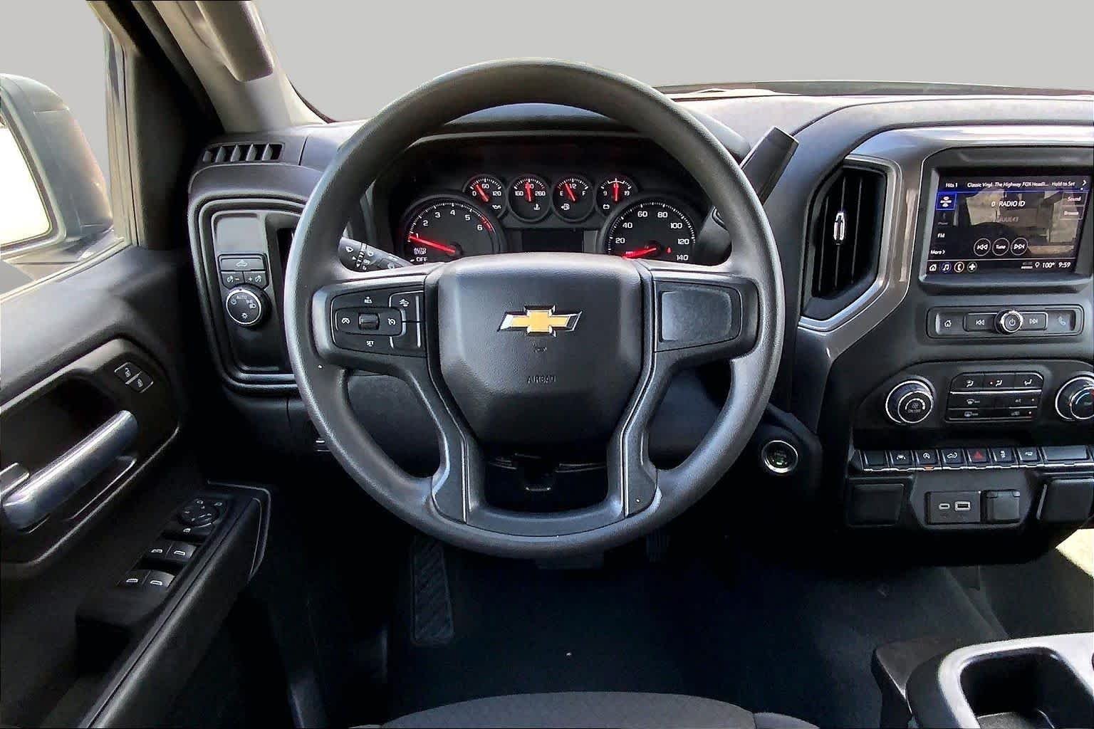 Used 2025 Black Chevrolet Custom image 6