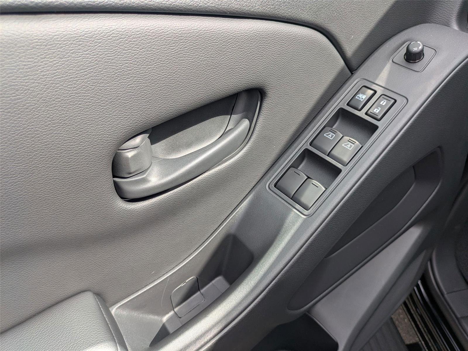 2026 Nissan Frontier SV - Photo 19