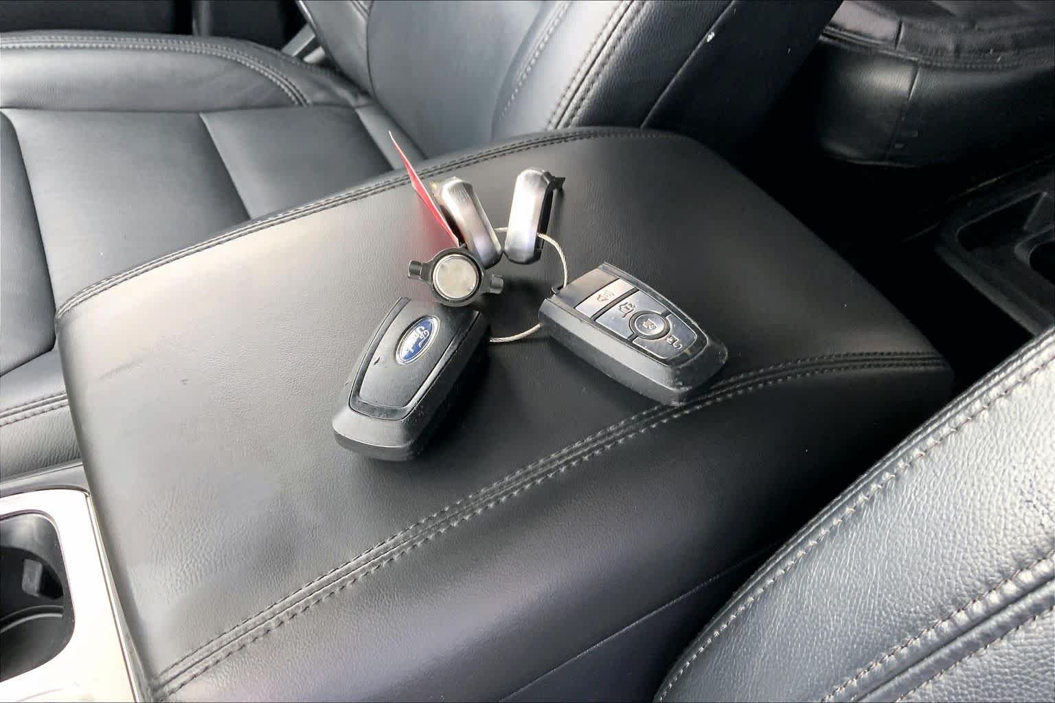 Used 2021 Carbonized Gray Metallic Ford XLT image 14