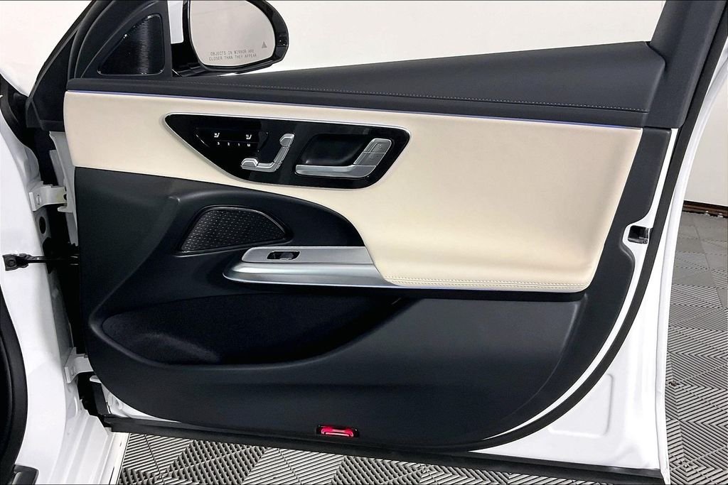 2026 Mercedes-Benz E-Class E350 - Photo 16
