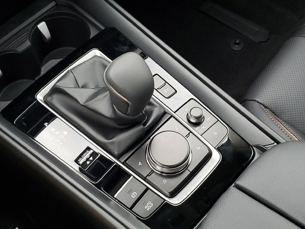 New 2026 Wind Chill Pearl Mazda Premium AWD image 29