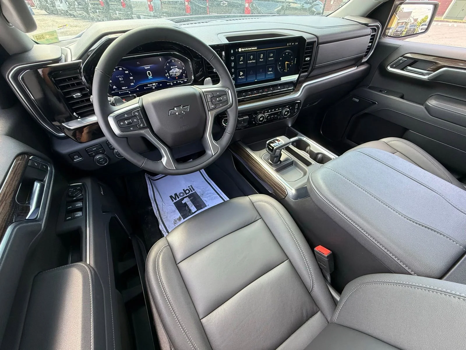 2025 Chevrolet Silverado 1500 RST - Photo 12