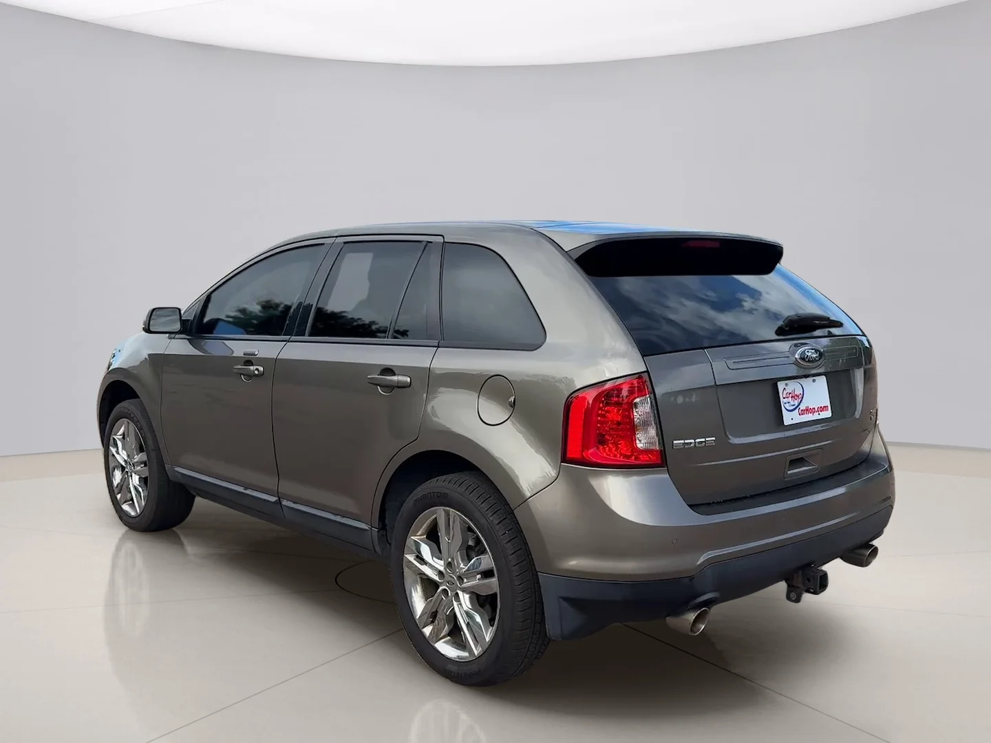 Used 2013 Gold Ford SEL image 3