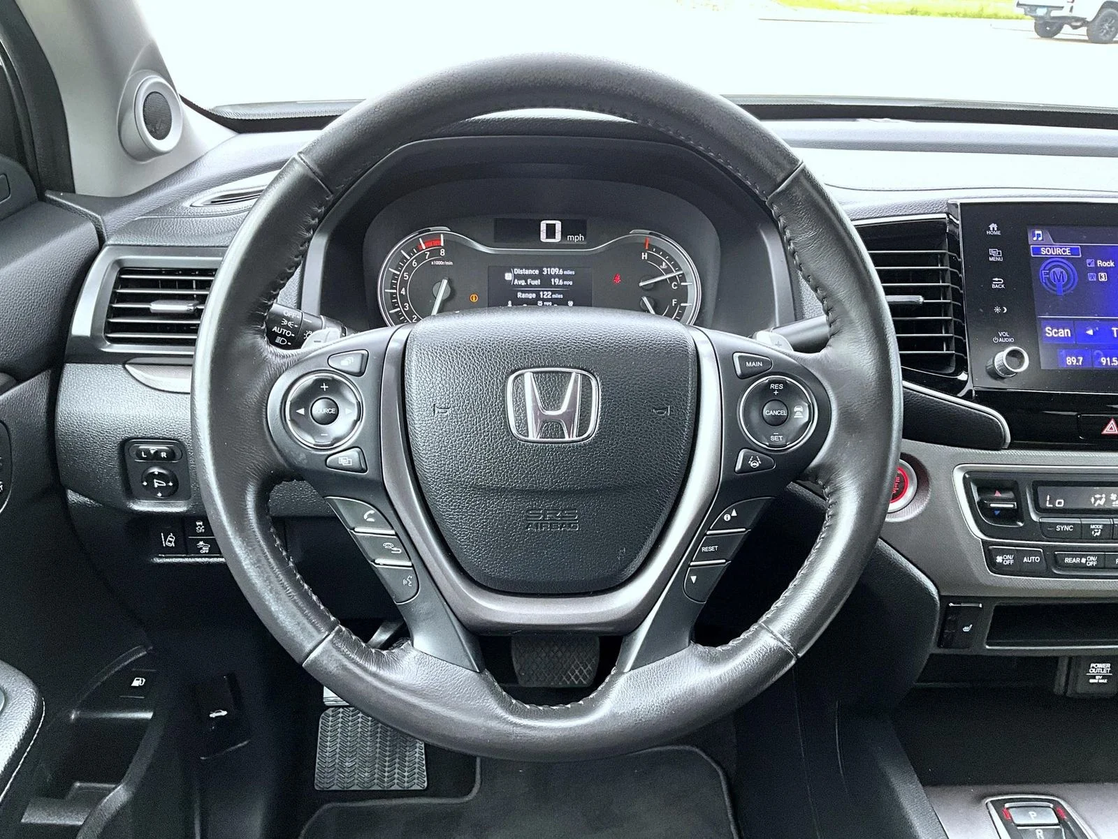 Certified Used 2023 White Honda RTL image 10