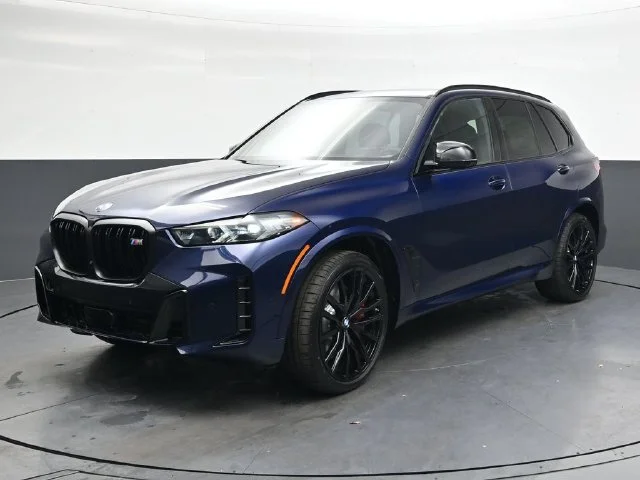 Certified Used 2026 Blue BMW M60i image 10