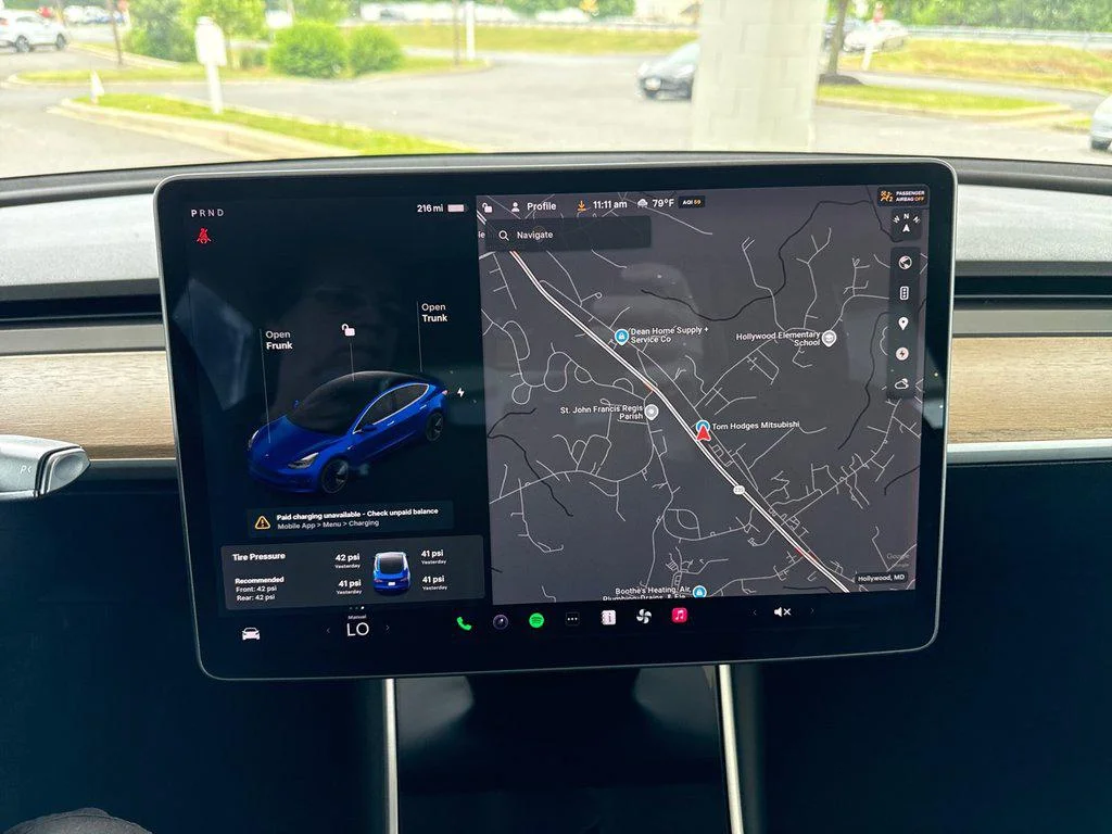 Used 2018 Deep Blue Metallic Tesla Long Range image 17