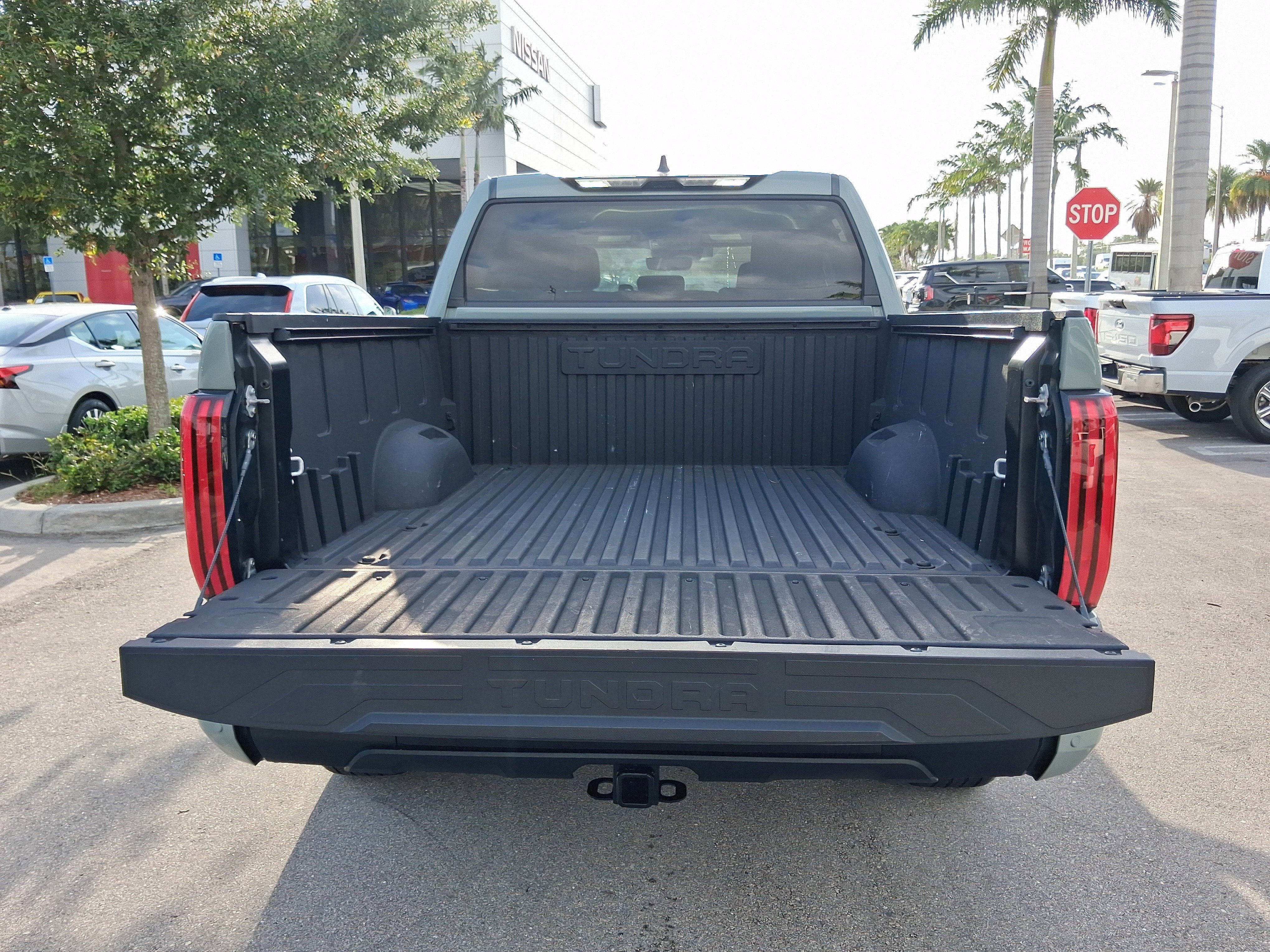 Used 2024  Toyota Limited image 7