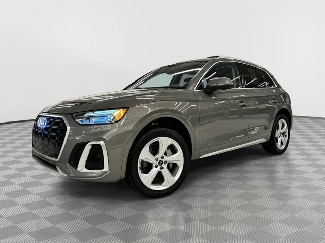 2025 Audi Q5 S line Premium Plus