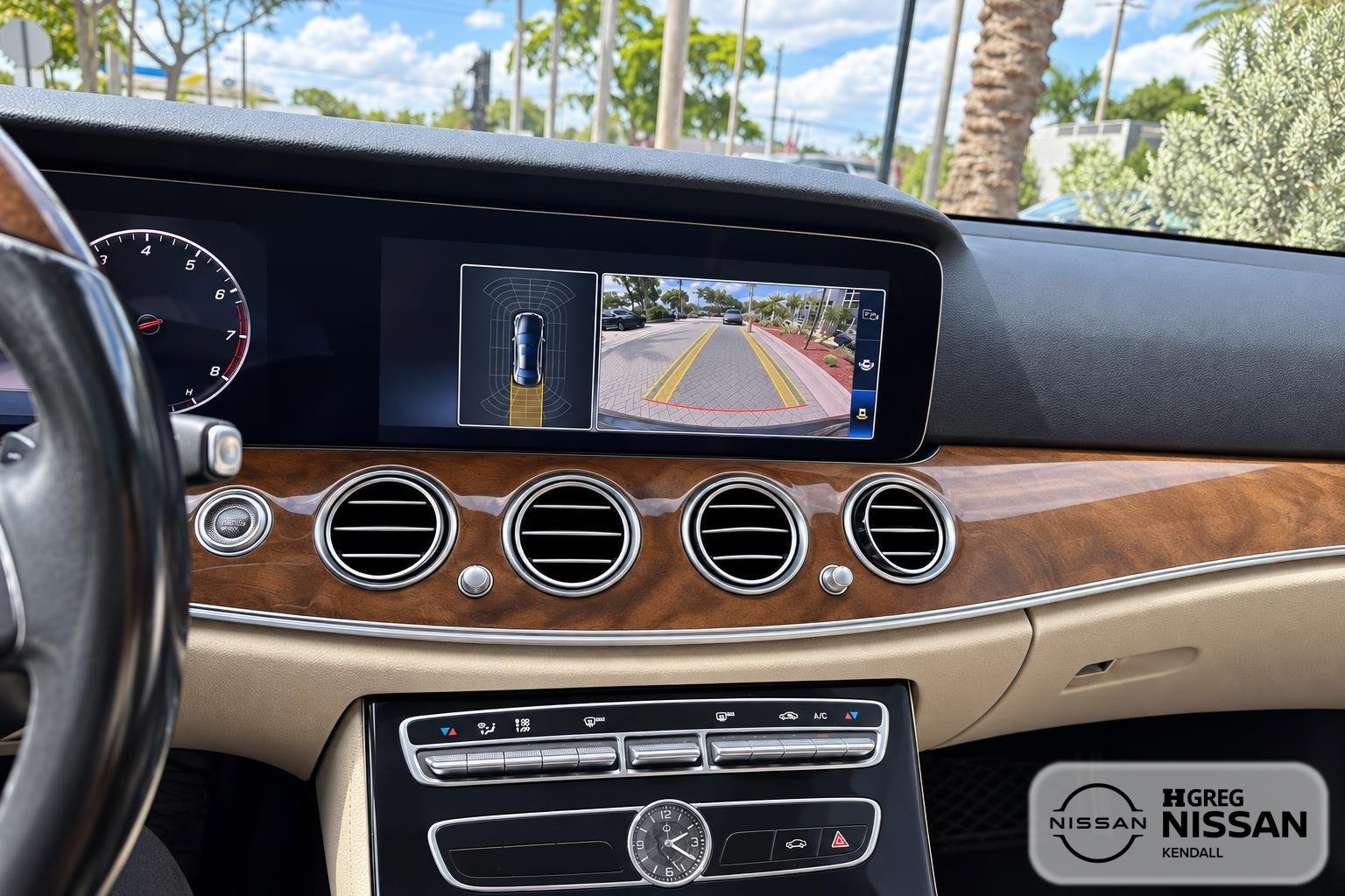 Used 2018 Blue Mercedes-Benz E 300 image 10