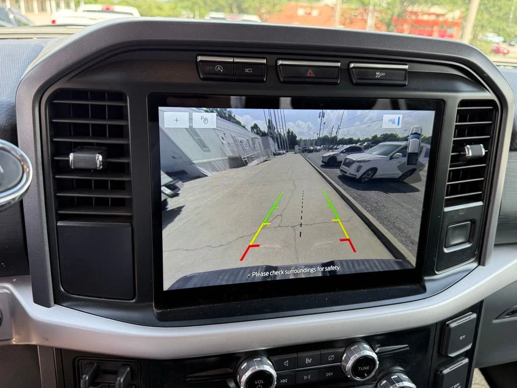 Used 2023 Blue Ford XLT image 21