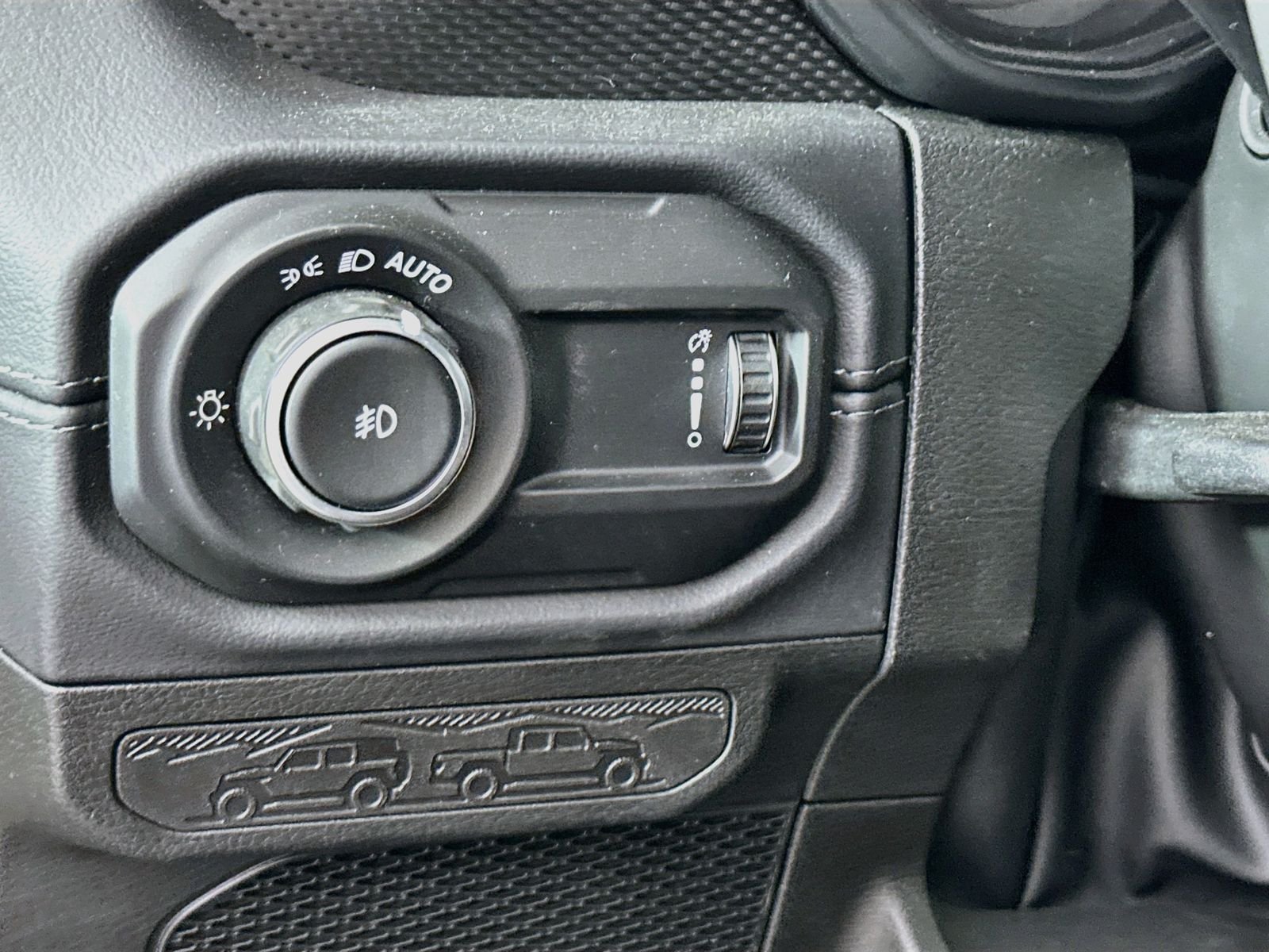 Used 2025 Black Clearcoat Jeep Rubicon image 11