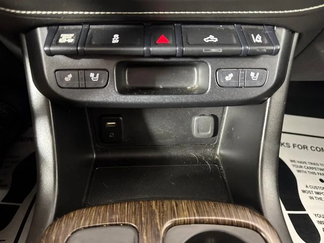 Used 2018 Black GMC Denali image 16