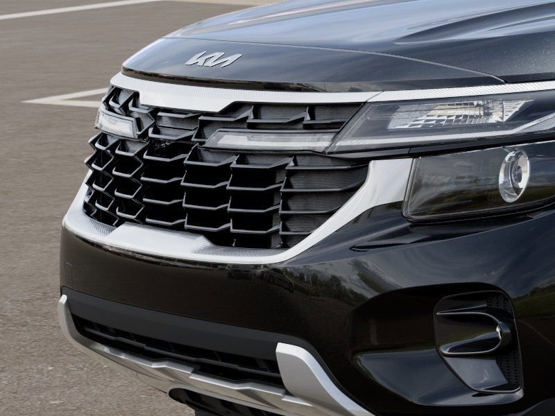 New 2026 Fusion Black Kia S image 12