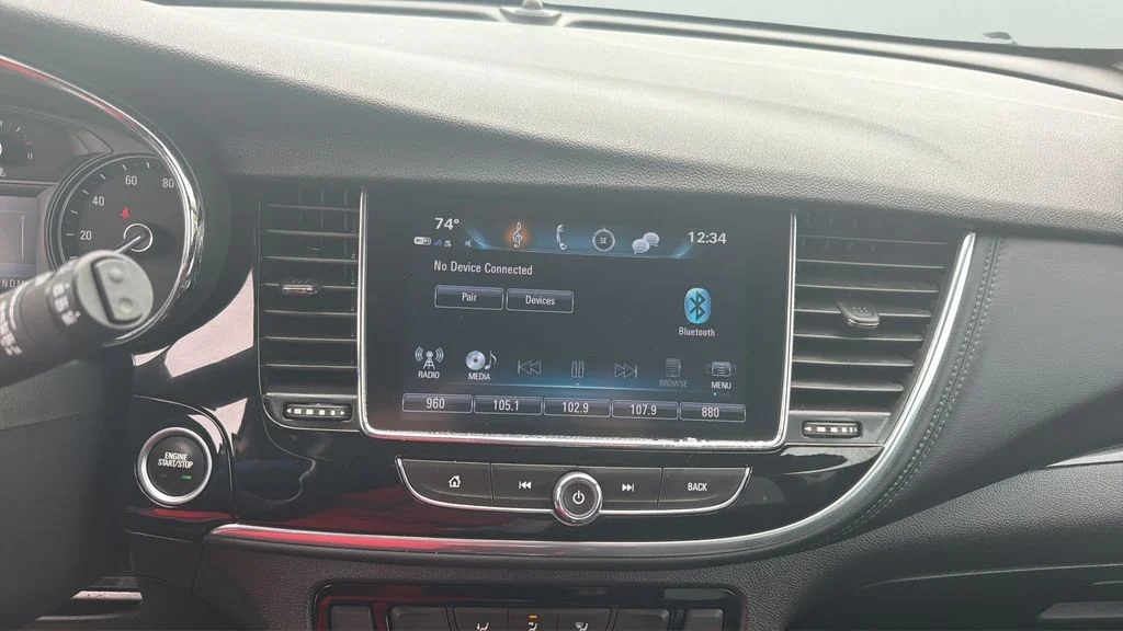 Used 2019 Gray Buick Preferred image 9