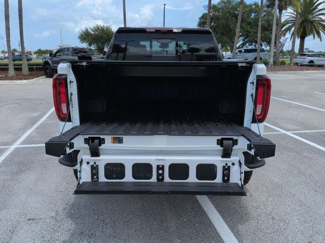Used 2026 White GMC AT4 image 13