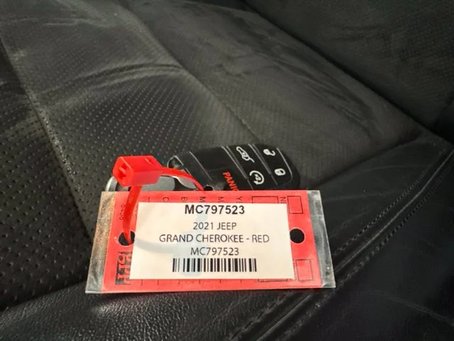 Used 2021 Red Jeep Laredo X image 33
