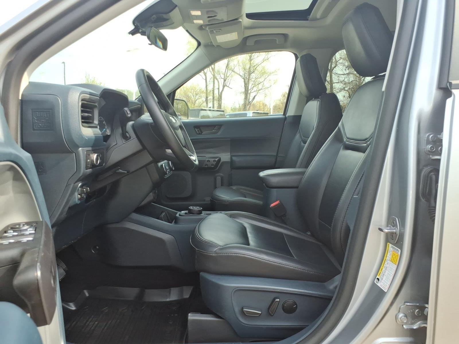 Used 2024 Iconic Silver Metallic Ford LARIAT image 11