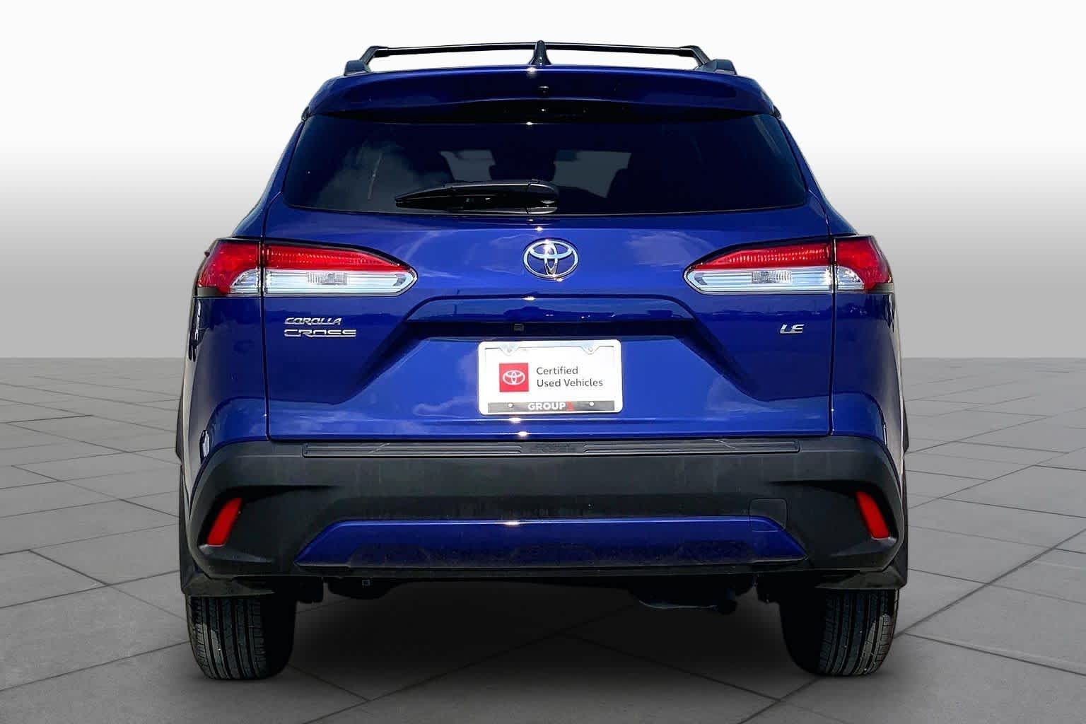 Certified Used 2025 Blue Crush Metallic Toyota LE image 5